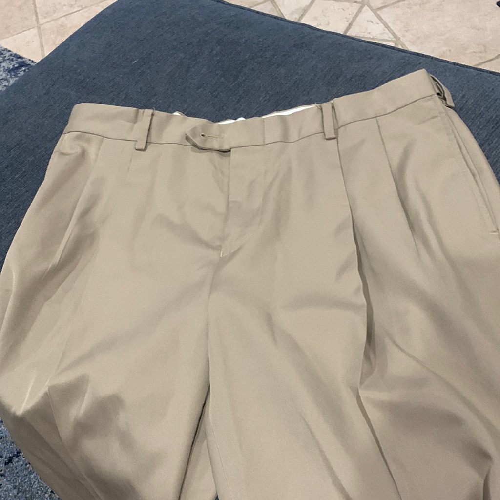 Jos A Bank Leadbetter Golf Pants